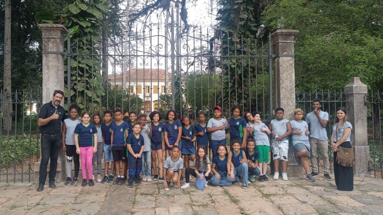 Alunos das escolas da região participam do projeto ‘Caminhos do Imperador’, em Boa Sorte