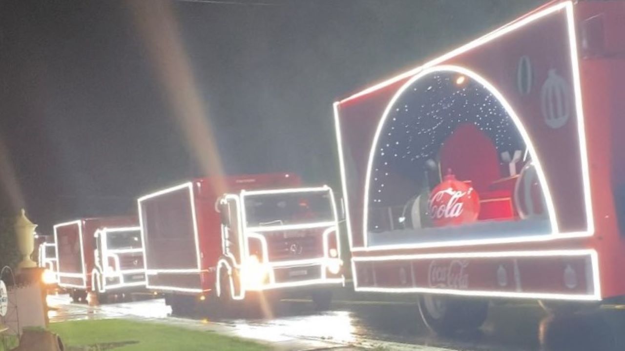 Superthal e Caravana da Coca-Cola fazem noite mágica em Bom Jardim