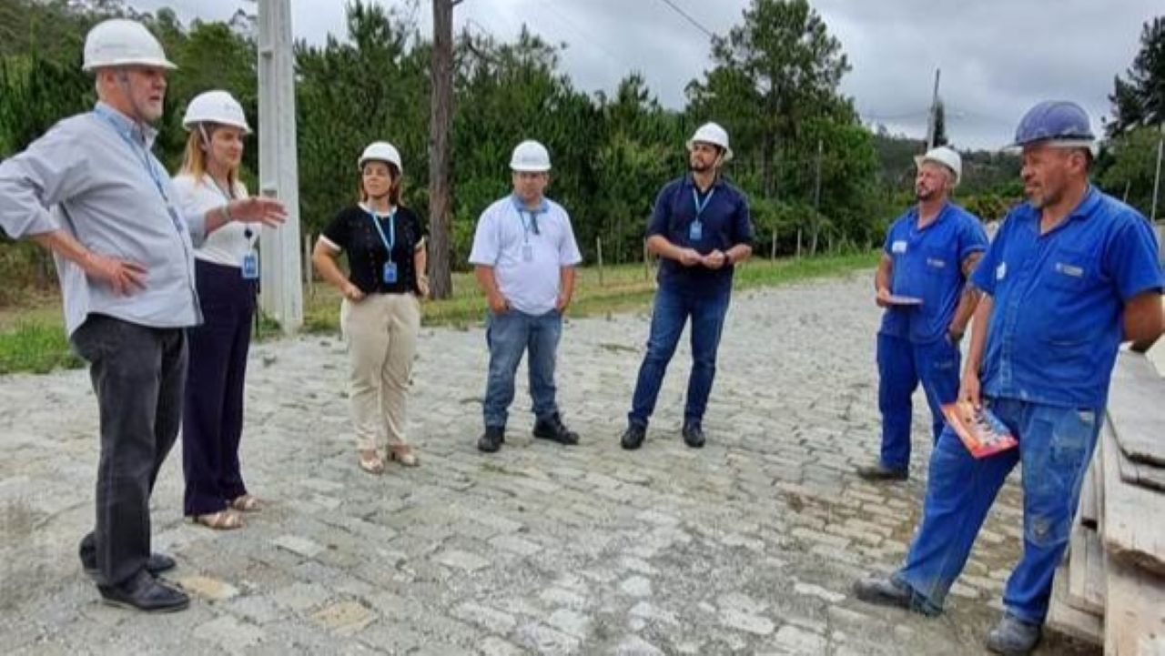 Energisa alerta para riscos de construções e reformas próximas da rede elétrica