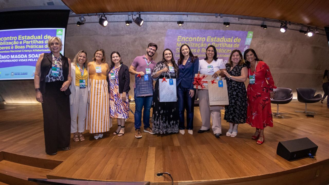 Prêmio Magda Soares premia melhores práticas das redes municipais fluminenses