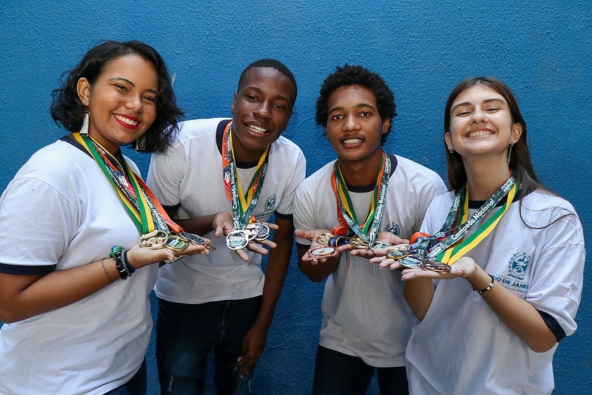 Alunos da rede estadual conquistam 175 medalhas em Olimpíada Brasileira de Matemática