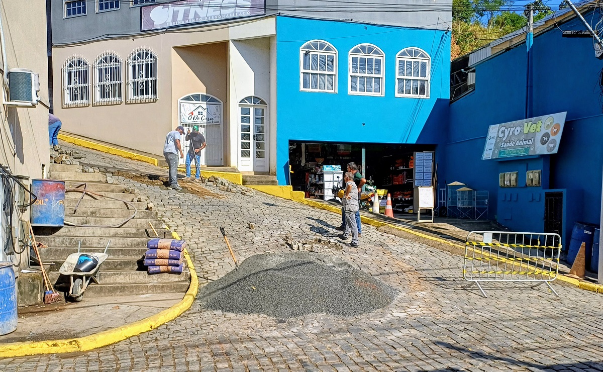 Prefeitura de Duas Barras realiza obras no acesso da Rua João Batista Sartori