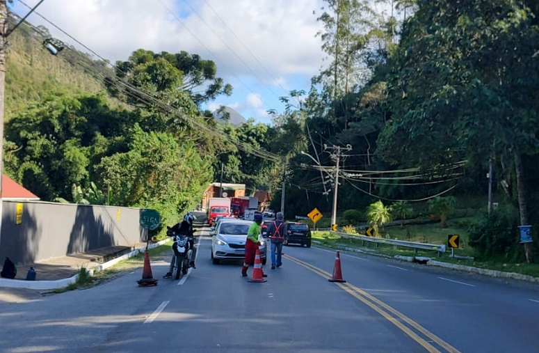 Rota 116 prevê 100 mil veículos circulando na rodovia no feriado