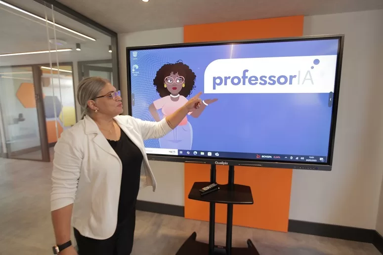 Tecnologia que alia inteligência artificial ao conhecimento de professores especialistas completa um ano na rede estadual do Rio de Janeiro