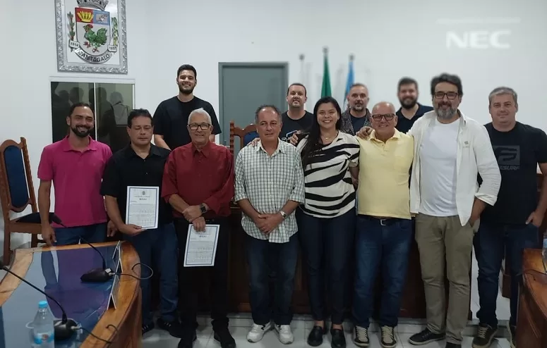 Câmara de Cantagalo presta homenagens a ex-ferroviários