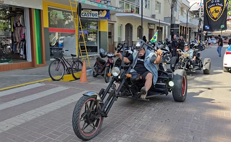 Festa de 11 anos do Moto Clube ‘O Clã’ tem recorde de participação em Macuco