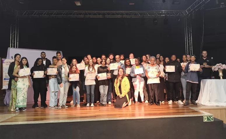 Projeto ‘Imersão’ encerra atividades com formatura em Cantagalo