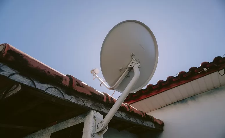 Parabólica digital: no último mês para solicitar kit gratuito, mais de 70 mil famílias do RJ ainda podem ser beneficiadas