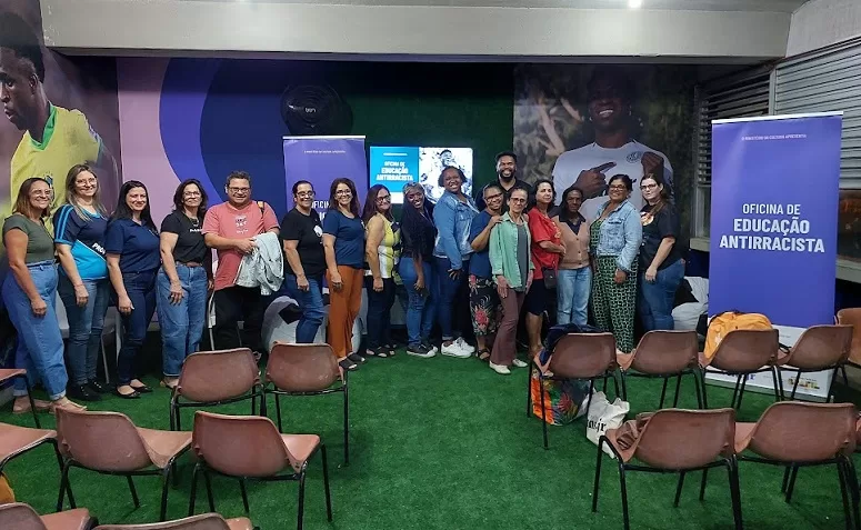 Professores da Rede Municipal participam de Oficina Antirracismo do Instituto Vini Jr. em Macuco