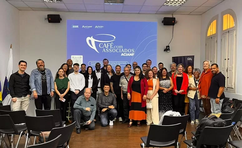 Café com Associados da Associação Comercial aborda planejamento estratégico para 2026