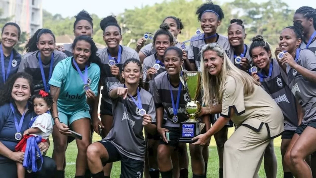 Liga Gonçalense conquista o Torneio Aberto de Futebol Feminino
