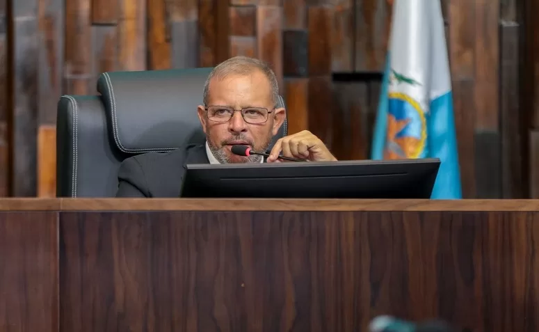 Presidente da Alerj propõe homenagem à bióloga Tatiana Sampaio que desenvolveu a Polilaminina