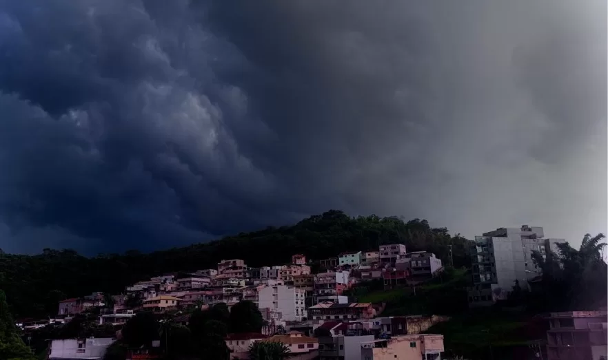 Inmet emite novo alerta de tempestade para Nova Friburgo nesta segunda