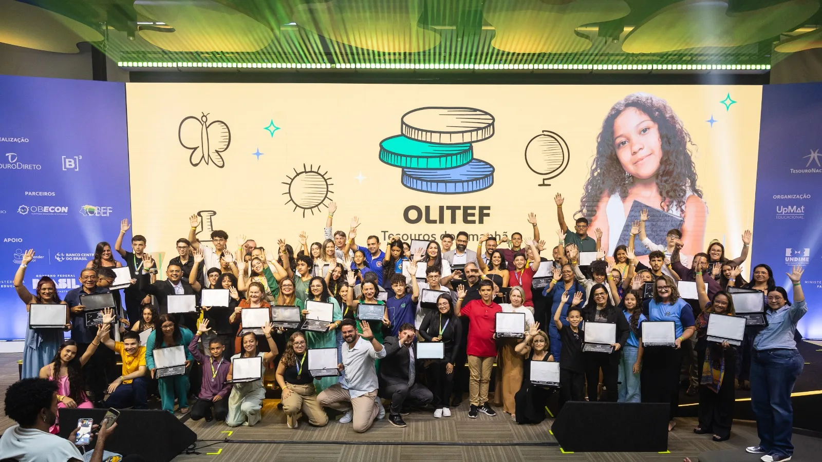 Quase 4 mil escolas do Rio de Janeiro ainda podem disputar prêmios na OLITEF