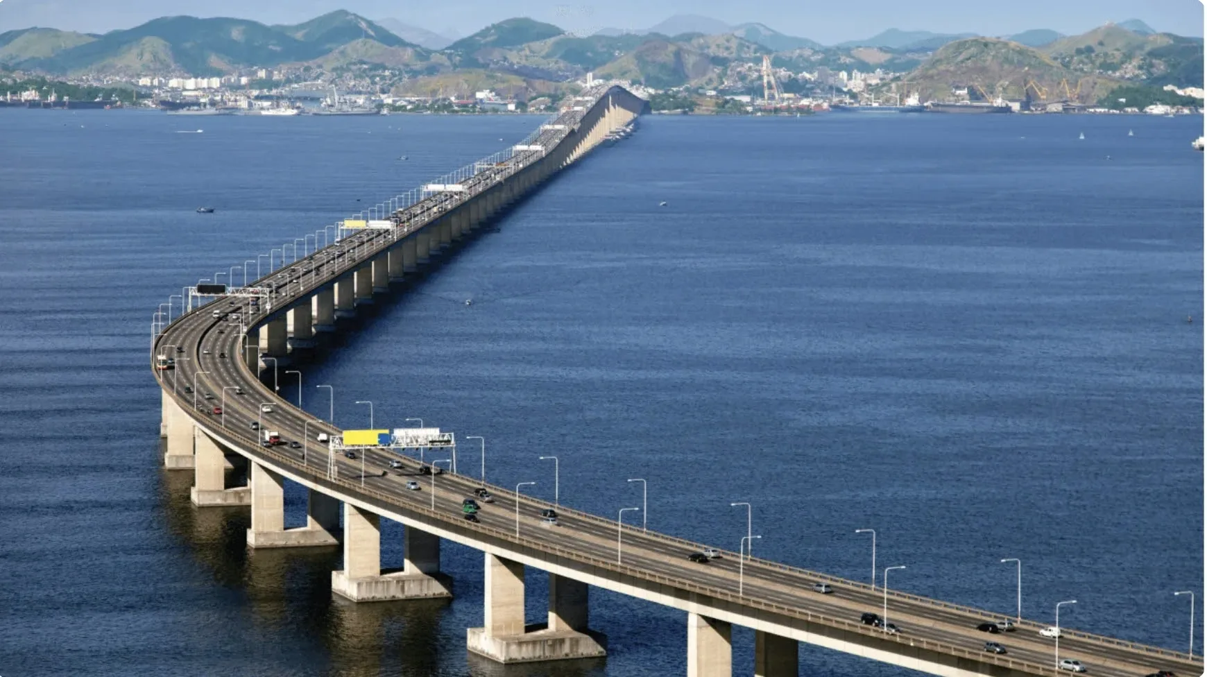 Ponte Rio-Niterói abre o Maio Laranja e acelera a prevenção ao abuso sexual infantil no Brasil