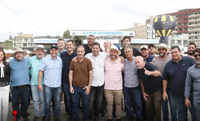 Presidente da Alerj, Douglas Ruas, visita Cordeiro
