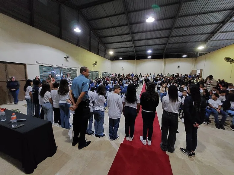 Formatura do PROERD reúne 105 estudantes da Rede Municipal de Macuco