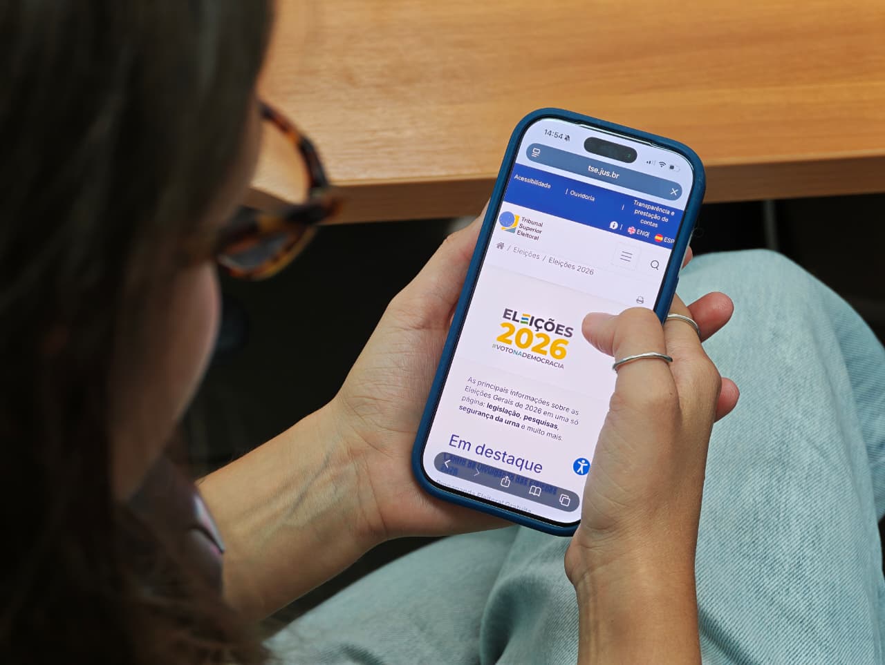 Eleições 2026: o impacto das redes sociais na construção da opinião dos eleitores